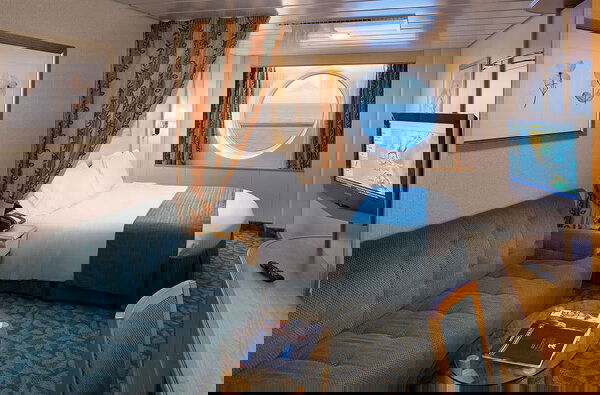 Independence of the Seas Cabin Image