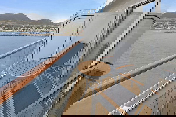 Jewel of the Seas Cabin Image