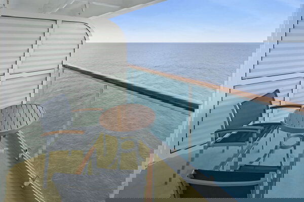 Jewel of the Seas Cabin Image