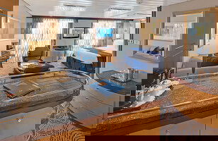 Mariner of the Seas Grand Suite - 1 Bedroom