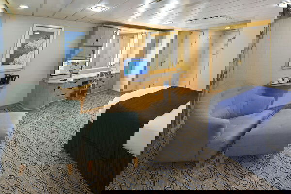 Navigator of the Seas Cabin Image