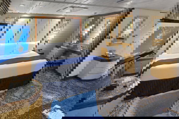 Navigator of the Seas Cabin Image