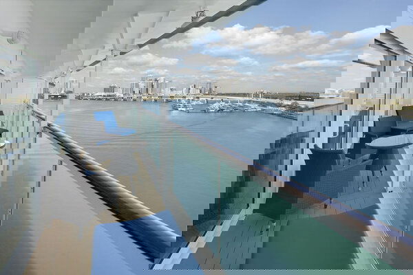 Navigator of the Seas Cabin Image