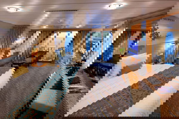 Oasis of the Seas Cabin Image