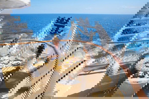 Oasis of the Seas Cabin Image