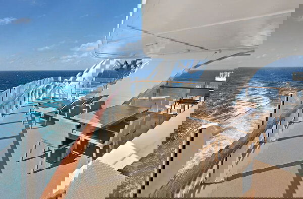 Oasis of the Seas Cabin Image