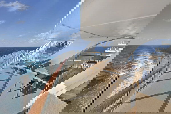 Oasis of the Seas Cabin Image