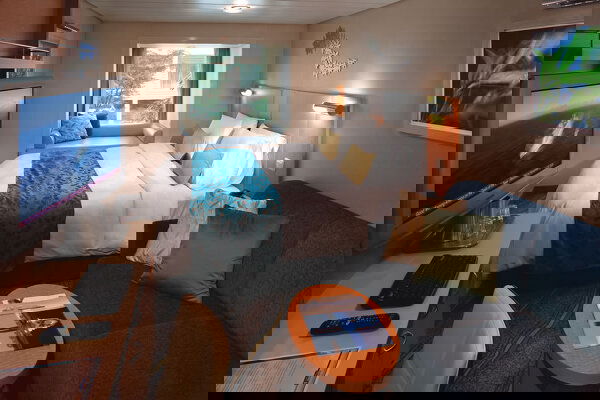 Oasis of the Seas Cabin Image