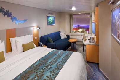 Oasis of the Seas Promenade View Interior
