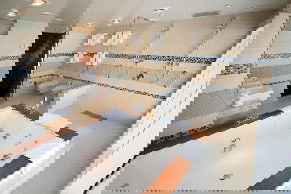 Quantum of the Seas Cabin Image