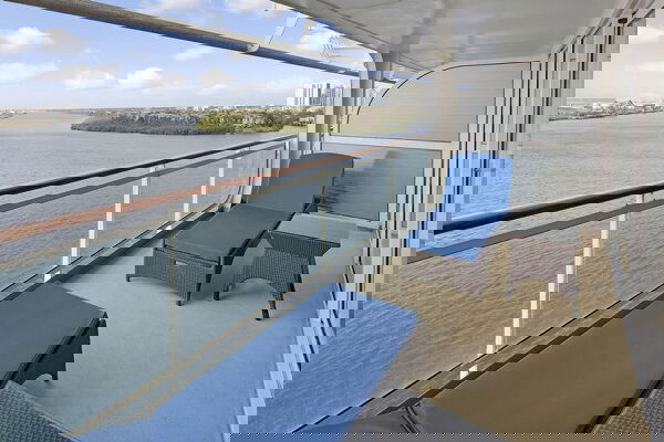 Rhapsody of the Seas Cabin Image