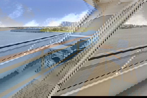 Rhapsody of the Seas Cabin Image