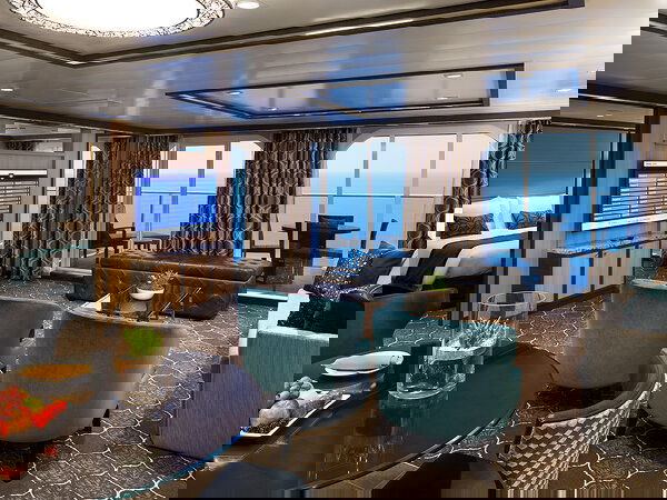 Symphony of the Seas Cabin Image