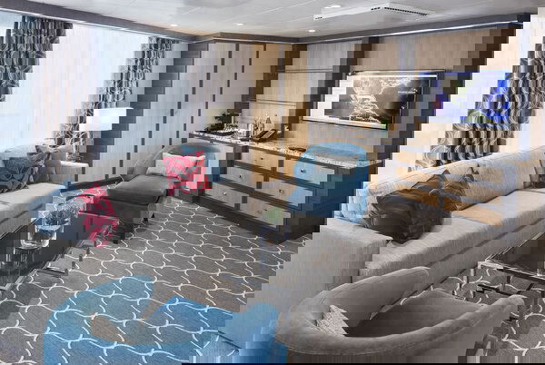 Symphony of the Seas Cabin Image