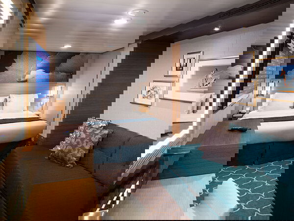 Symphony of the Seas Cabin Image