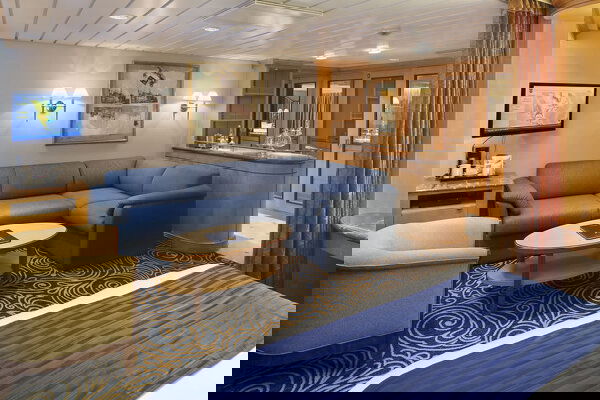 Vision of the Seas Cabin Image