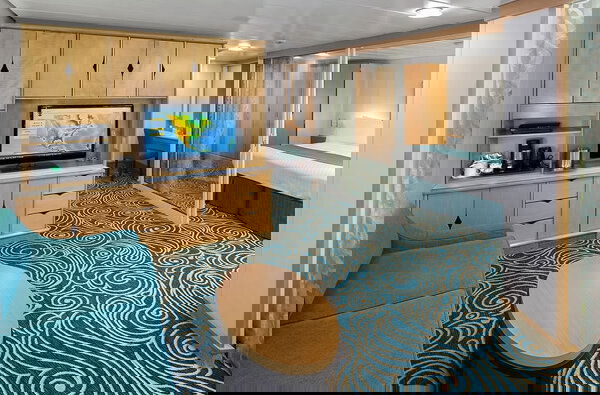 Vision of the Seas Cabin Image