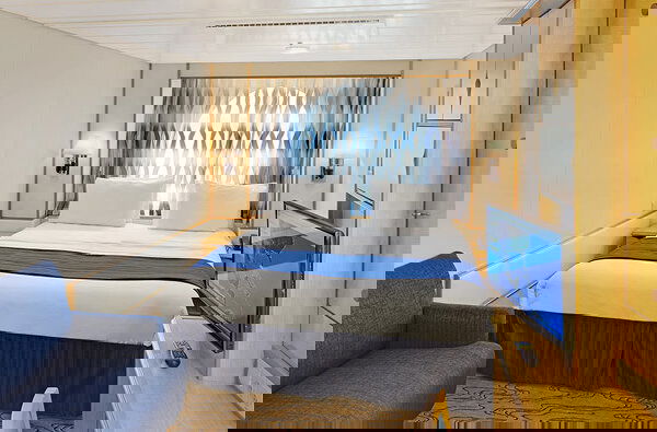 Voyager of the Seas Cabin Image