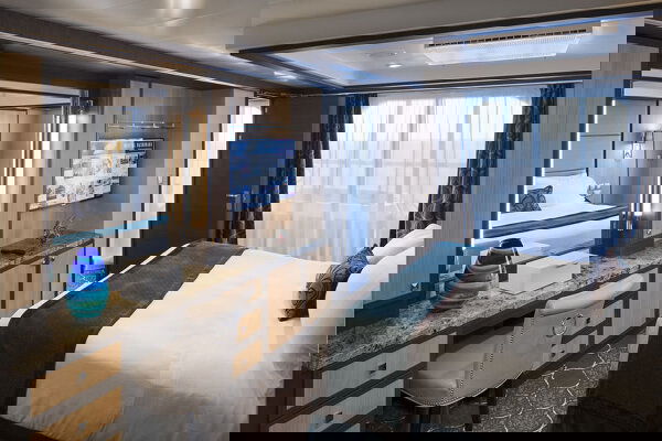 Wonder of the Seas Cabin Image