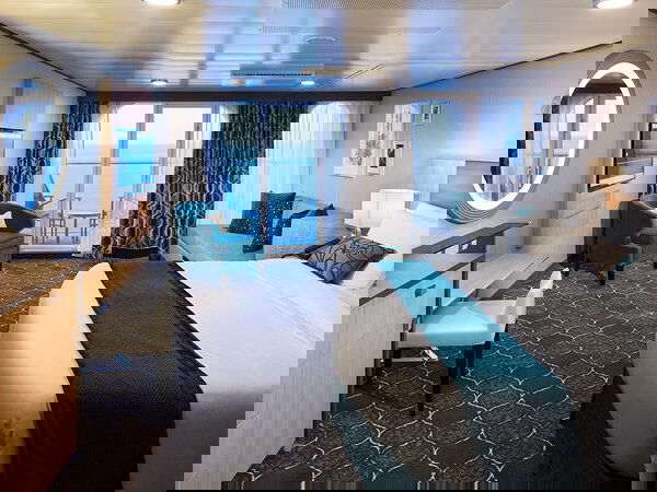 Wonder of the Seas Cabin Image