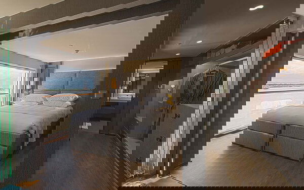 Scenic Aura Cabin Image