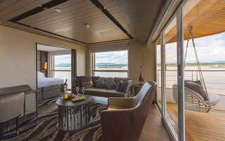 Scenic Aura Royal Panorama Suite