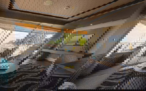 Scenic Aura Cabin Image