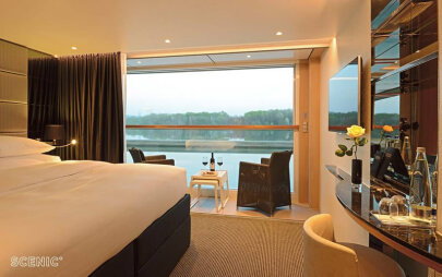 Scenic Crystal Deluxe Balcony Suite