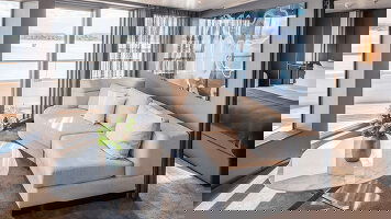 Scenic Eclipse II Panorama Suite