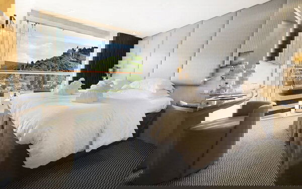 Scenic Gem Cabin Image