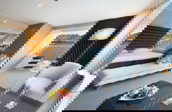 Scenic Gem Cabin Image