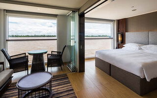 Scenic Spirit Deluxe Suite