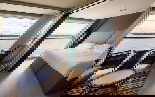 Scenic Spirit Cabin Image