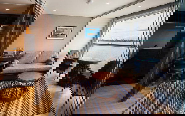 Scenic Spirit Cabin Image