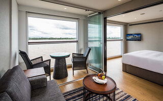 Scenic Spirit Grand Deluxe Suite