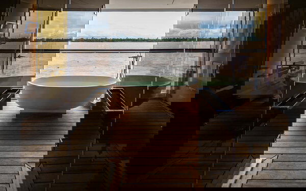 Scenic Spirit Cabin Image