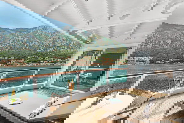 Seabourn Encore Cabin Image