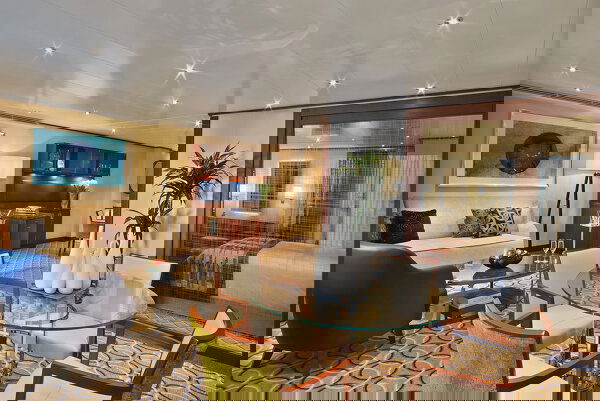 Seabourn Ovation Cabin Image