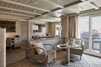 Silver Cloud Owner’s Suite