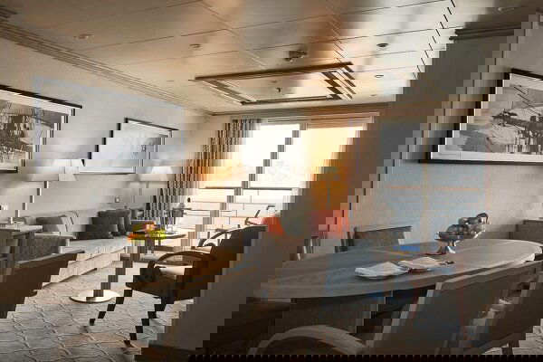 Silver Cloud Cabin Image