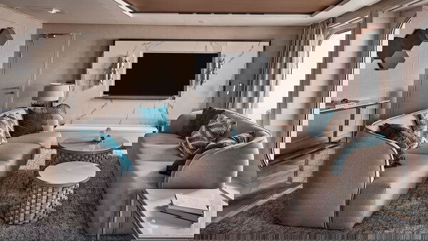 Silver Endeavour Cabin Image