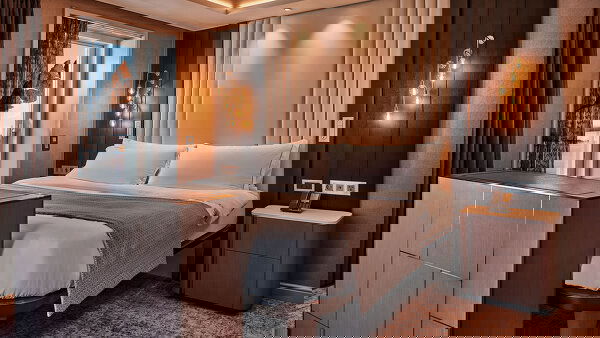 Silver Endeavour Cabin Image