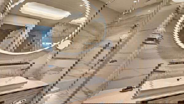 Silver Endeavour Cabin Image