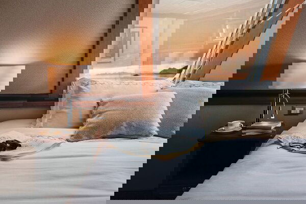 Silver Explorer Cabin Image