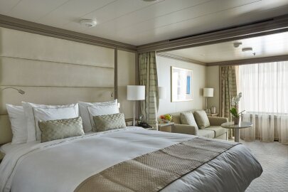 Silver Moon Vista Suite