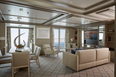 Silver Moon Owner's Suite