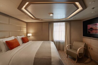 Silver Muse Royal Suite
