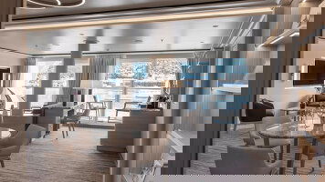 Silver Nova Grand Suite