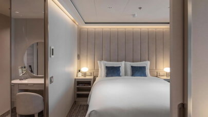 Silver Nova Premium Medallion Suite