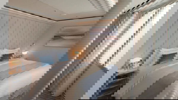 Silver Nova Cabin Image